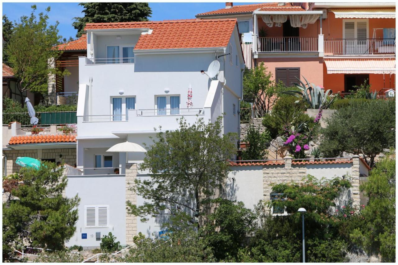 Apartments Elvis Primošten Exteriör bild